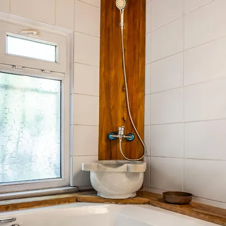 Ottoman Luxury With Jakuzi Villa Istambul